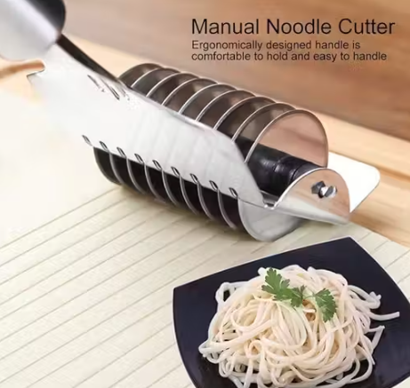 2pcs Noodles Cutter Spoon tainless Steel Noodle Maker Roller Docker Dough Cutter Tool Kitchen Helper DIY Dough Cutting Tool0.2
